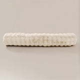 Bodypillow Pompom Beige – Extra Lang & Luxe Sierkussen van Faux Fur (140 cm) - Dromen & Wonen