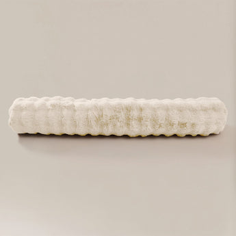 Bodypillow Pompom Beige – Extra Lang & Luxe Sierkussen van Faux Fur (140 cm) - Dromen & Wonen