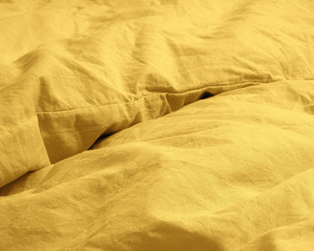 Dreamhouse Stone Washed Okergeel Dekbedovertrek - Dromen & Wonen