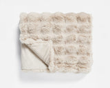 Pom Rabbit Fur Plaid Zand 150x200 cm – Luxe Imitatie Konijnenbont met Velvet Achterzijde - Dromen & Wonen