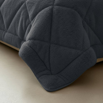 Sleeptime Dekbed en Overtrek in 1 - Fluffy Teddy - Antraciet - Dromen & Wonen