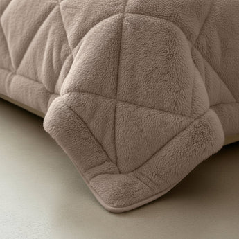 Sleeptime Dekbed en Overtrek in 1 - Fluffy Teddy - Taupe - Dromen & Wonen