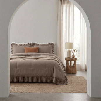 Sleeptime Dekbed en Overtrek in 1 - Ruffles - Taupe - Dromen & Wonen