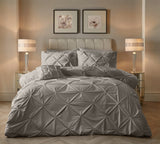 Sleeptime Dekbed en Overtrek in 1 – Velvet Pintuck – Zand - Dromen & Wonen