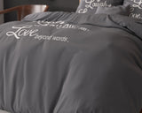 Sleeptime Live,laugh and love Antraciet Dekbedovertrek - Dromen & Wonen