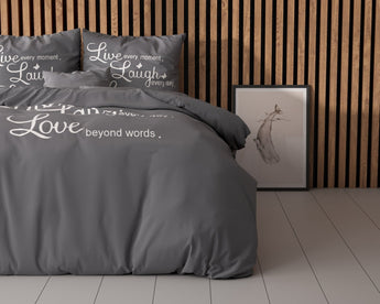 Sleeptime Live,laugh and love Antraciet Dekbedovertrek - Dromen & Wonen