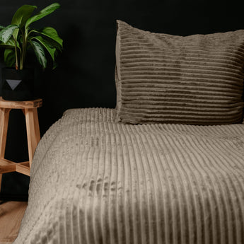 Sleeptime Rib Teddy Taupe Dekbedovertrek - Dromen & Wonen