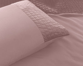 Sleeptime Velvet Band Roze Dekbedovertrek - Dromen & Wonen