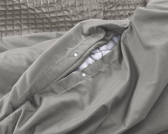 Sleeptime Velvet Band Sand/Grijs Dekbedovertrek - Dromen & Wonen