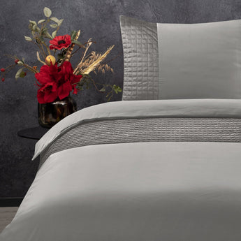 Sleeptime Velvet Band Sand/Grijs Dekbedovertrek - Dromen & Wonen