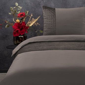 Sleeptime Velvet Band Taupe Dekbedovertrek - Dromen & Wonen