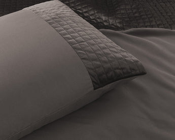 Sleeptime Velvet Band Taupe Dekbedovertrek - Dromen & Wonen